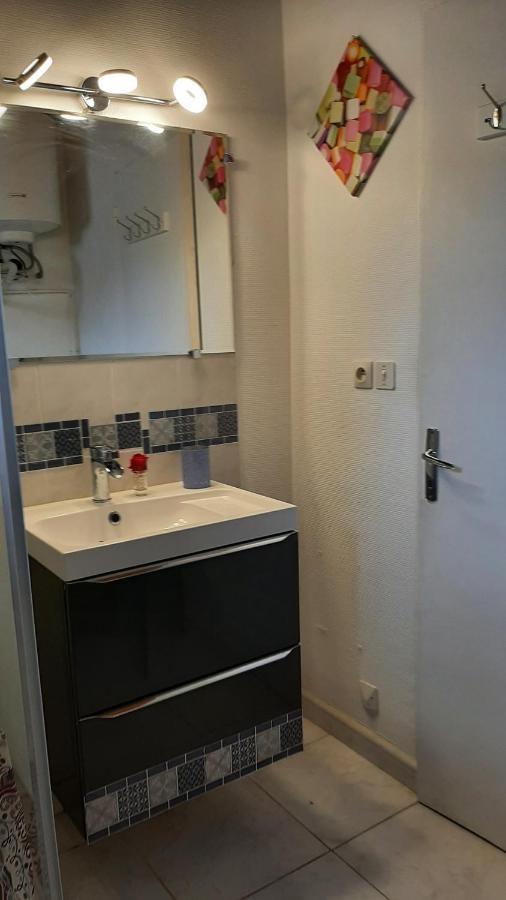Charmant T2 Tout Confort Au Centre Du Village ! Florensac Zewnętrze zdjęcie